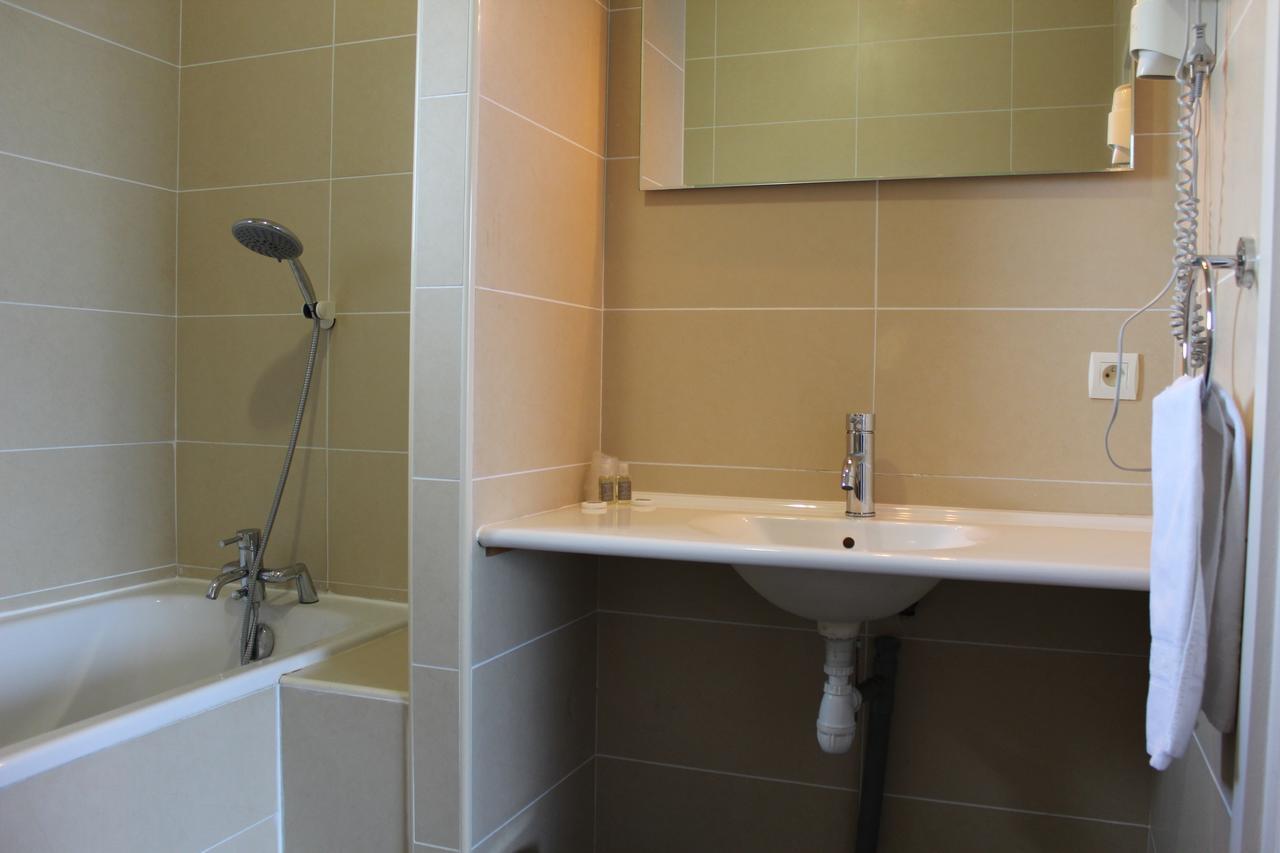 Hotel Fleur De Lys Hazebrouck Luaran gambar